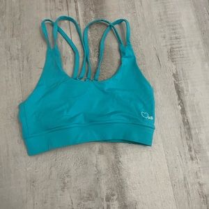 Ashy Bines Toned sports bra